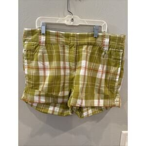 J.Crew Mid Rise Shorts Green Plaid Cuffed Size 8 City Fit Summer Beach Y2K
